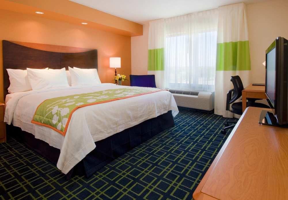 Fairfield Inn & Suites By Marriott Austin Parmer Tech Ridge Eksteriør billede