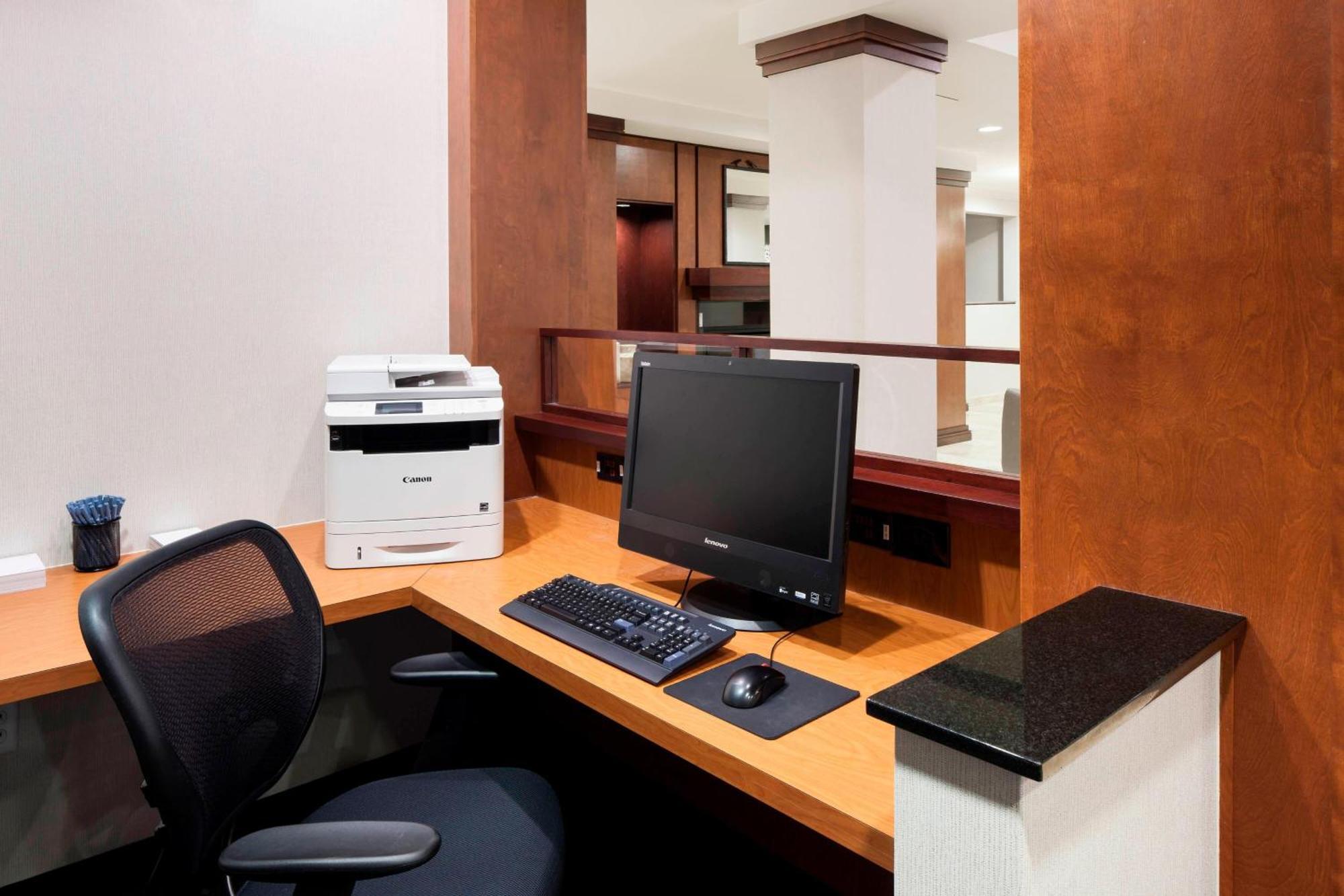 Fairfield Inn & Suites By Marriott Austin Parmer Tech Ridge Eksteriør billede